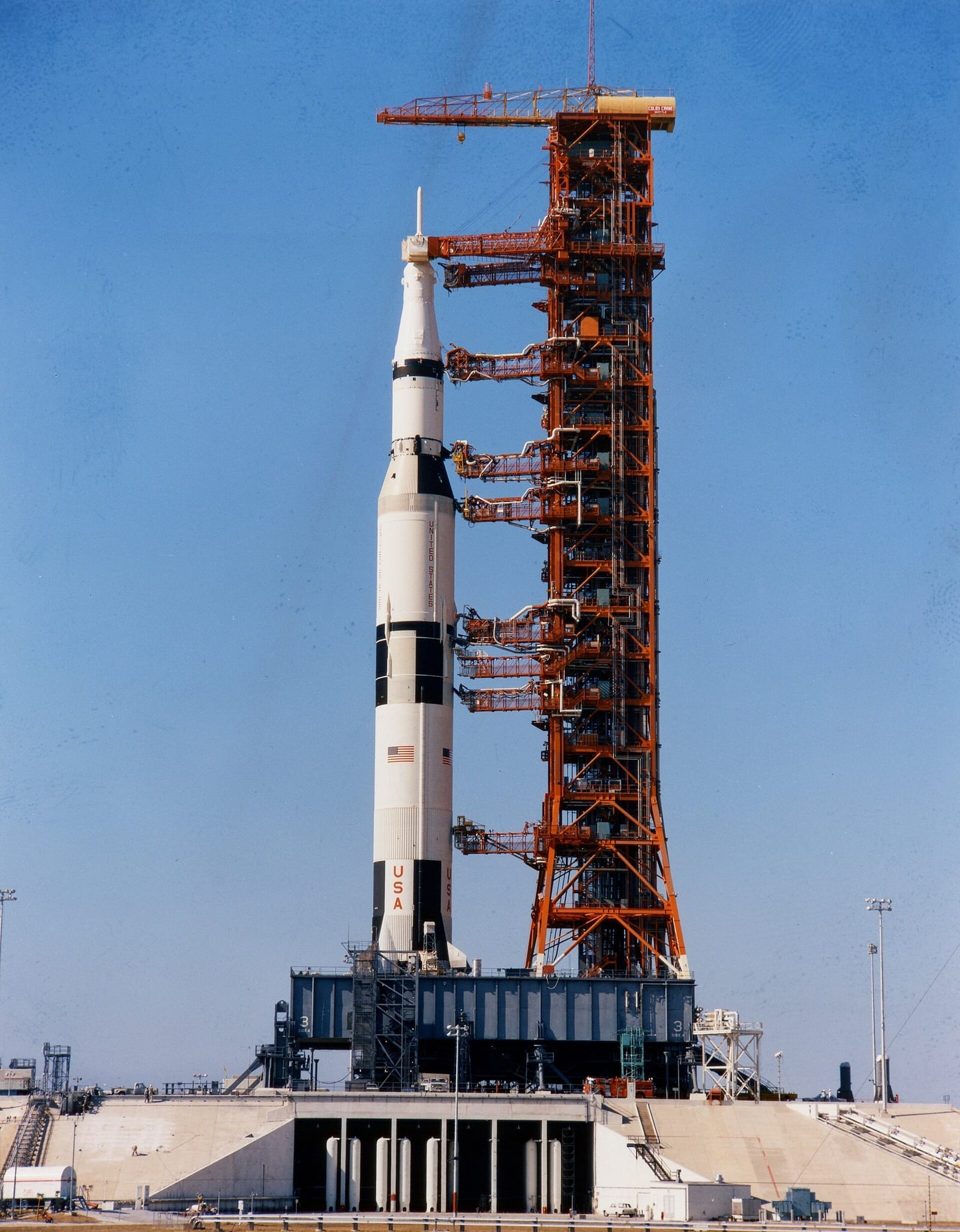 A Saturn V rocket on the launch pad before an Apollo mission