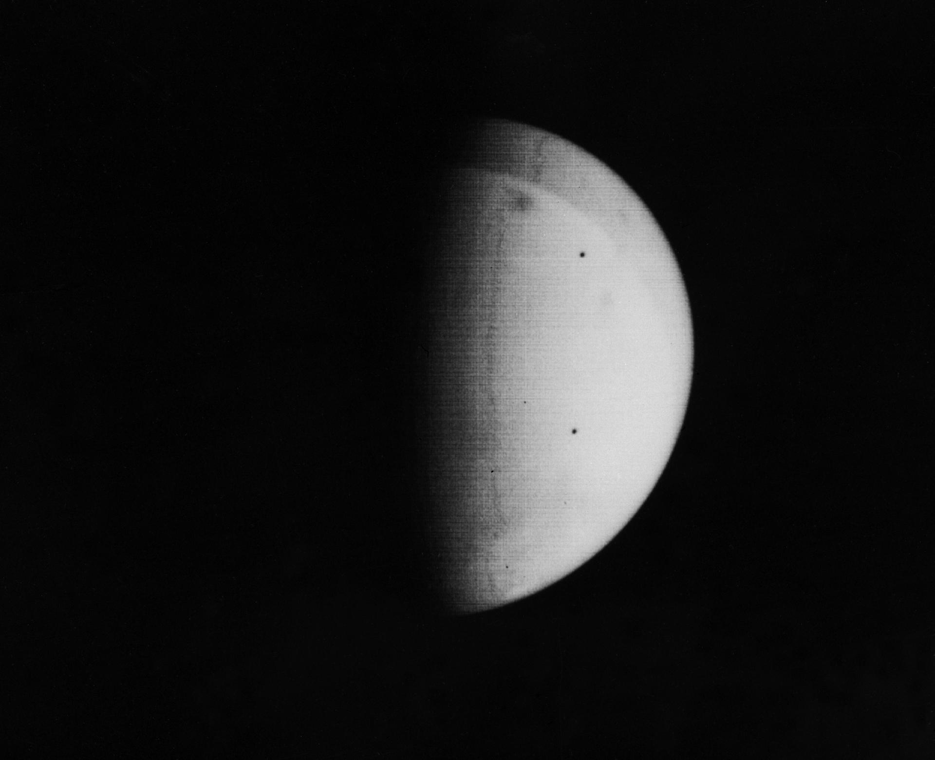 Mariner 9